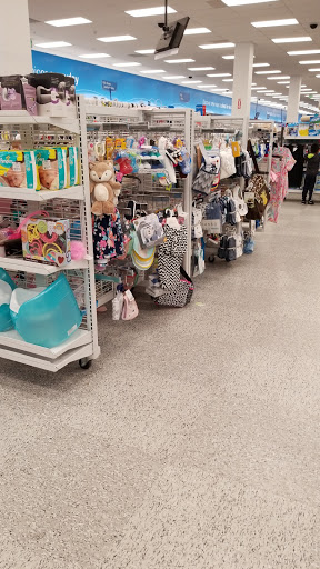 Clothing Store «Ross Dress for Less», reviews and photos, 3203 N State Rd 7, Lauderdale Lakes, FL 33319, USA