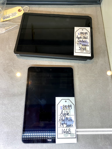 Pawn Shop «Pawn South», reviews and photos, 433 S Madison St, Whiteville, NC 28472, USA