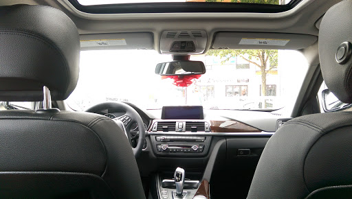 BMW Dealer «Life Quality BMW: Sales», reviews and photos, 9326 4th Ave, Brooklyn, NY 11209, USA