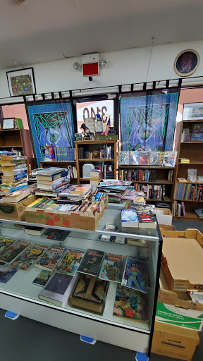 Used Book Store «Dragon Castle Books», reviews and photos, 3142 N Rainbow Blvd, Las Vegas, NV 89108, USA