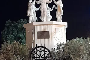 Monument de la Sardana image