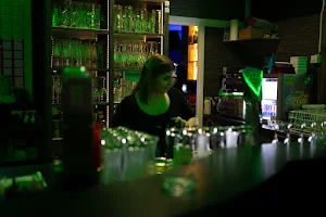Cheers Café • Bar image