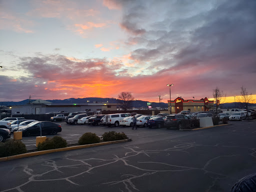 Bowling Alley «Lava Lanes of Medford», reviews and photos, 2980 Crater Lake Hwy, Medford, OR 97504, USA