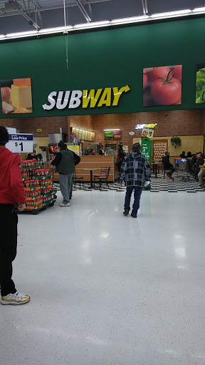 Discount Store «Walmart», reviews and photos, 910 Wolcott St, Waterbury, CT 06705, USA