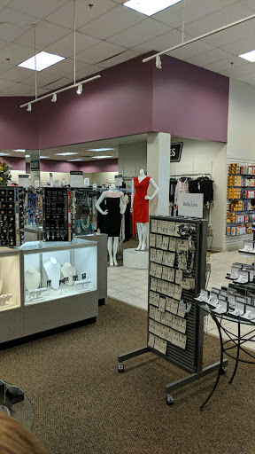 Department Store «Stein Mart», reviews and photos, 191 Rice Lake Square, Wheaton, IL 60189, USA