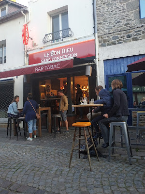 Le Bon Dieu sans confession à Saint-Quay-Portrieux