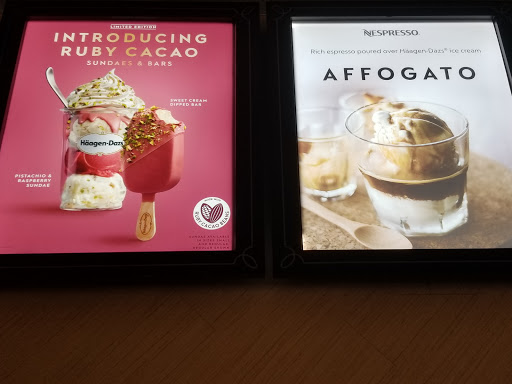 Ice Cream Shop «Häagen-Dazs® Ice Cream Shop», reviews and photos, 22 E Ridgewood Ave, Ridgewood, NJ 07450, USA