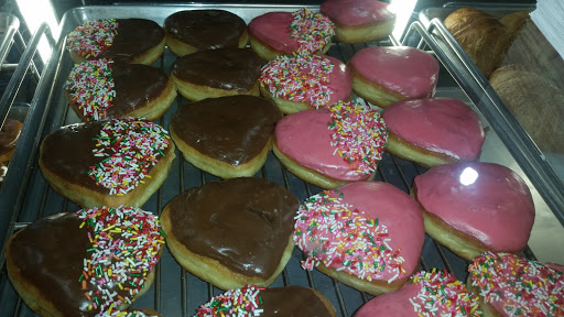 Donut Shop «Express Donuts», reviews and photos, 13824 W McDowell Rd, Goodyear, AZ 85395, USA