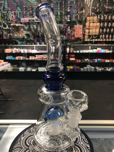 Tobacco Shop «Puffs Smoke Shop», reviews and photos, 9458 Whittier Blvd, Pico Rivera, CA 90660, USA