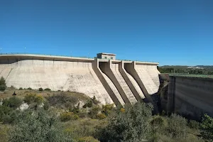Puentes dam image