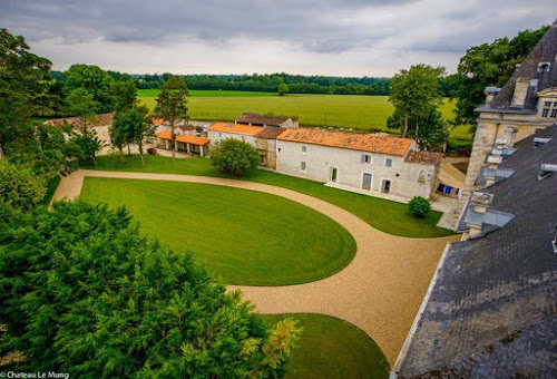 hôtels Château Le Mung Le Mung