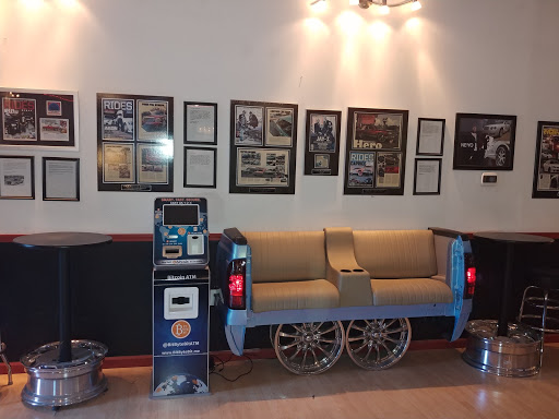 Auto Body Shop «D&D Kustom Collision Inc», reviews and photos, 373 McDonough Pkwy, McDonough, GA 30253, USA