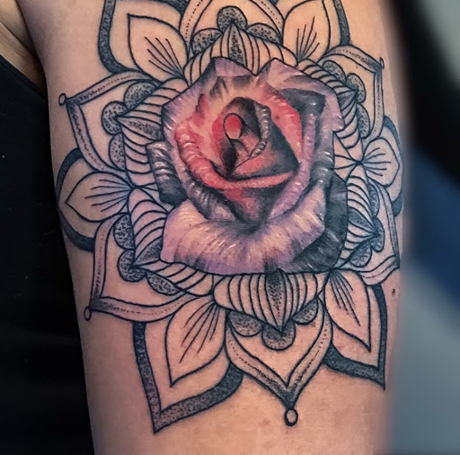 Tattoo Shop «Heavy Water Tattoo», reviews and photos, 22606 E Cliff Dr, Santa Cruz, CA 95062, USA