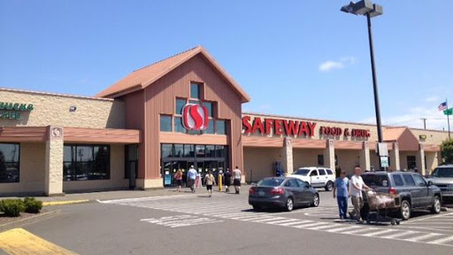 Safeway, 221 W Heron St, Aberdeen, WA 98520, USA, 