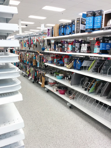 Clothing Store «Ross Dress for Less», reviews and photos, 2000 El Cerrito Plaza, El Cerrito, CA 94530, USA