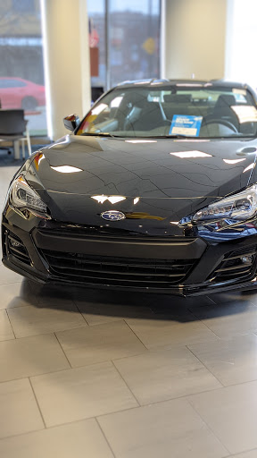 Subaru Dealer «Mid City Subaru Chicago», reviews and photos, 4330 W Irving Park Rd, Chicago, IL 60641, USA