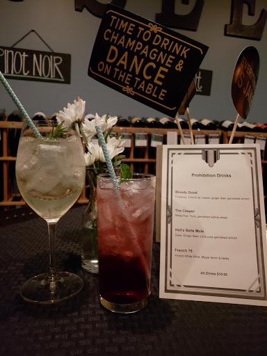 Bar «Grapeables Wine Bar & Lounge», reviews and photos, 12645 N Saguaro Blvd # 9, Fountain Hills, AZ 85268, USA