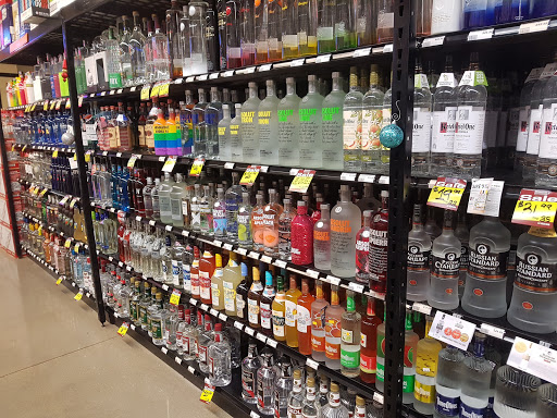 Liquor Store «Liquor Barn», reviews and photos, 287 E Dundee Rd, Wheeling, IL 60090, USA