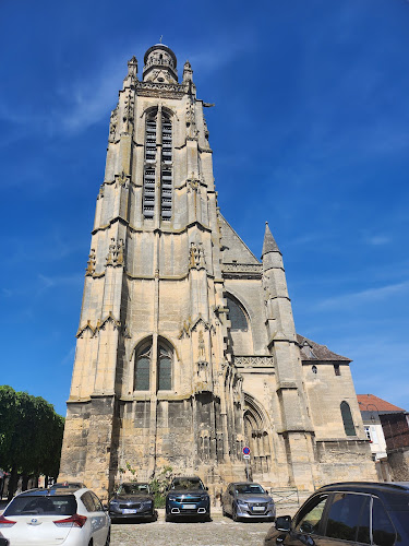 attractions Église catholique Saint-Jacques à Compiègne Compiègne