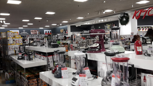 Shopping Mall «Westfield Santa Anita», reviews and photos, 400 S Baldwin Ave, Arcadia, CA 91007, USA