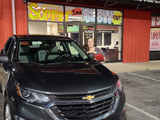 Used Car Dealer «AutoCenters Herculaneum», reviews and photos, 1225 McNutt St, Herculaneum, MO 63048, USA