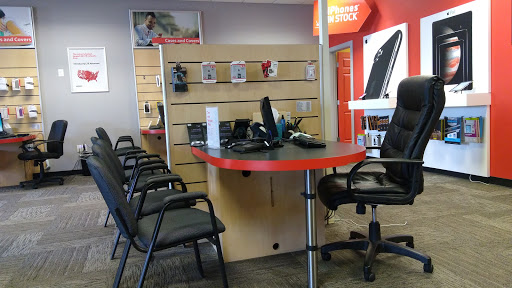 Verizon Authorized Retailer - A Wireless, 959 N Wesleyan Blvd, Rocky Mount, NC 27804, USA, 