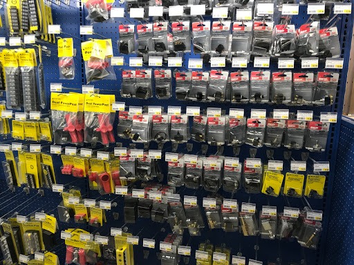 Marine Supply Store «West Marine», reviews and photos, 1930 Eastwood Rd #102, Wilmington, NC 28403, USA