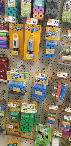 Pet Supply Store «Pet Supplies Plus», reviews and photos, 555 Scott St, Wilkes-Barre, PA 18702, USA