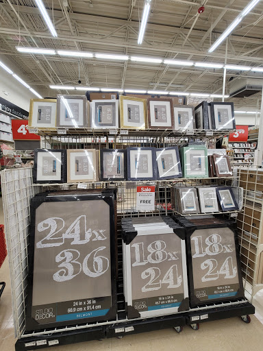 Craft Store «Michaels», reviews and photos, 612 W Crossville Rd, Roswell, GA 30075, USA