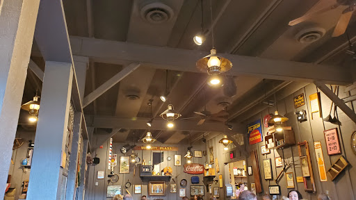 American Restaurant «Cracker Barrel Old Country Store», reviews and photos, 2697 Highwood Blvd, Smyrna, TN 37167, USA