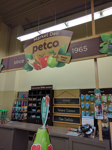 Petco Animal Supplies, 911 N Stratford Rd c, Moses Lake, WA 98837, USA, 