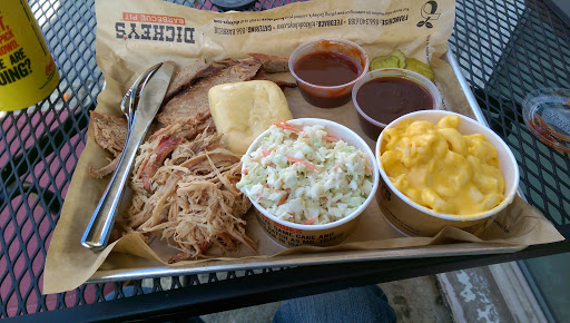 Dickeys Barbecue Pit image 7