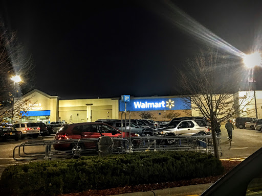 Department Store «Walmart Supercenter», reviews and photos, 8101 Old Carriage Ct, Shakopee, MN 55379, USA