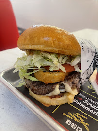 Hamburger du Restaurant américain Fatburger France à Sarcelles - n°17