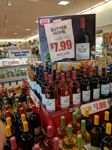 Grocery Store «Market Basket», reviews and photos, 167 S Broadway, Salem, NH 03079, USA