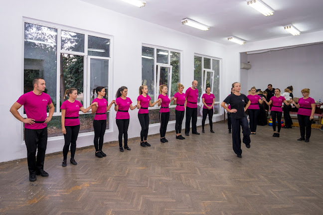 Отзиви за Клуб за народни танци "Body Folk", кв. Борово, град София в София - Училище