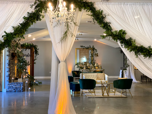 Wedding Venue «Whistle Hollow-Wedding & Event Venue», reviews and photos, 701 Lofton Hall Rd, Ardmore, TN 38449, USA
