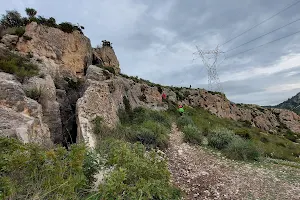 Cueva de Jaime el Barbudo image