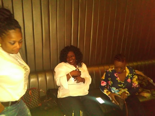 Lounge «In Love Memphis», reviews and photos, 7144 Winchester Rd, Memphis, TN 38125, USA