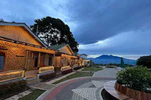 Sejati Camp and Resort Pancawati image