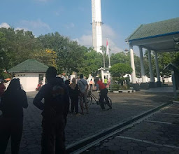 Menara Utama Masjid Taman Sriwedari photo