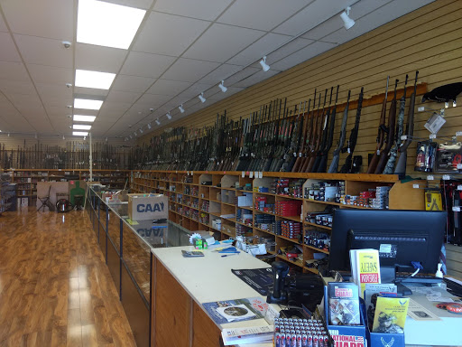 Gun Shop «Great Lakes Outdoor Supply», reviews and photos, 8389 Mayfield Rd, Chesterland, OH 44026, USA