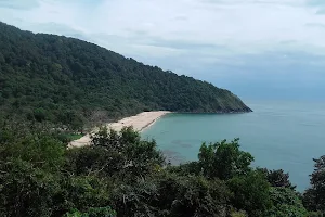 Maiphai Bay image