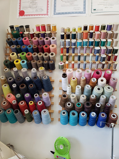 Dry Cleaner «Happy Cleaners», reviews and photos, 10 N Bartlett Rd, Streamwood, IL 60107, USA