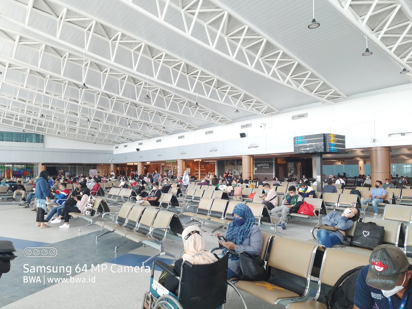 Gambar Bandar Udara Internasional Pulau Lombok