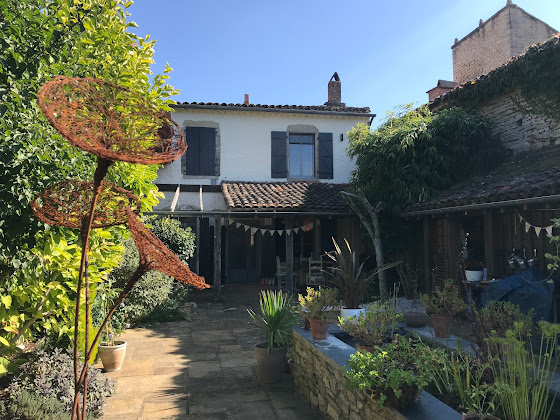 Photo hôtels LA Maison Rouge 82800 Bruniquel