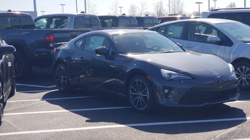 Used Car Dealer «Germain Toyota of Columbus», reviews and photos, 5711 Scarborough Blvd, Columbus, OH 43232, USA