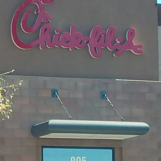 Fast Food Restaurant «Chick-fil-A», reviews and photos, 905 N Dobson Rd, Mesa, AZ 85201, USA