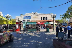 Placita Olvera image