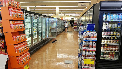 Grocery Store «Jewel-Osco», reviews and photos, 20 Biesterfield Rd, Elk Grove Village, IL 60007, USA